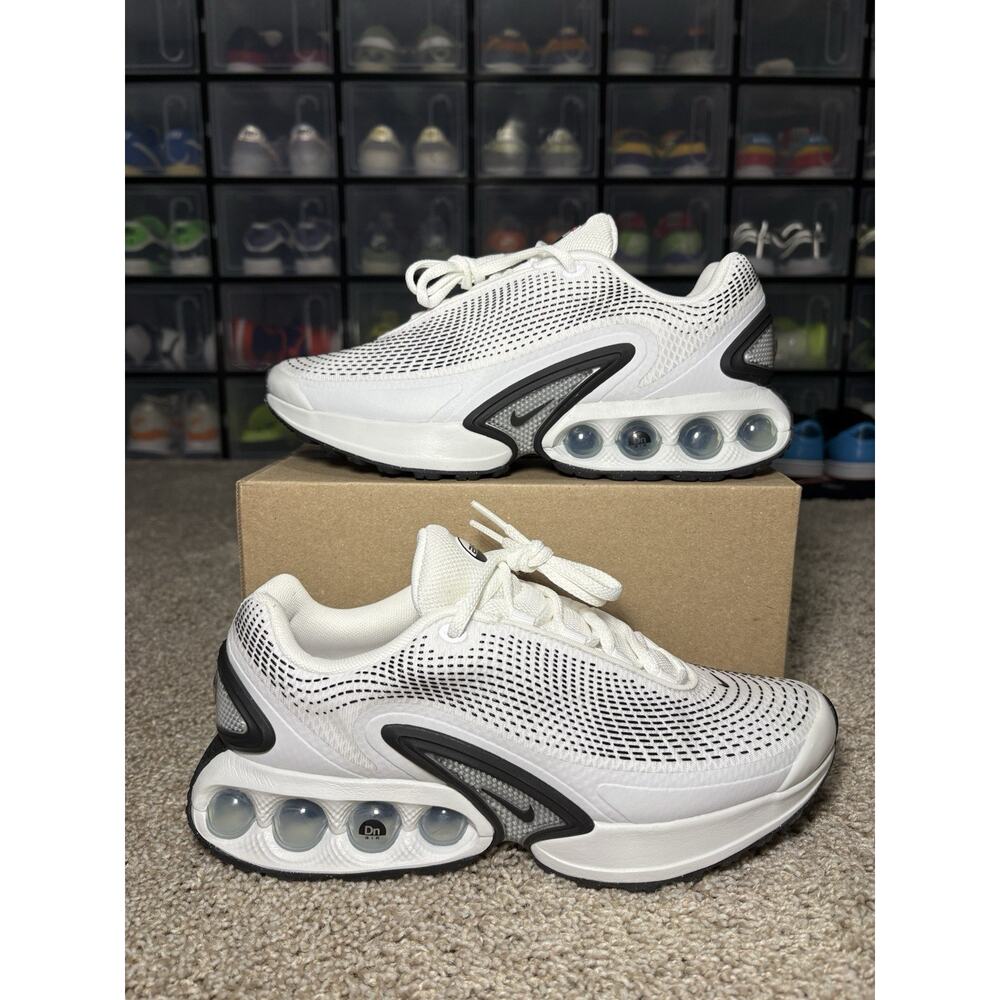 Nike Air Max DN Black White DV3337-103 Men’s Size 8 NEW Training Sneaker